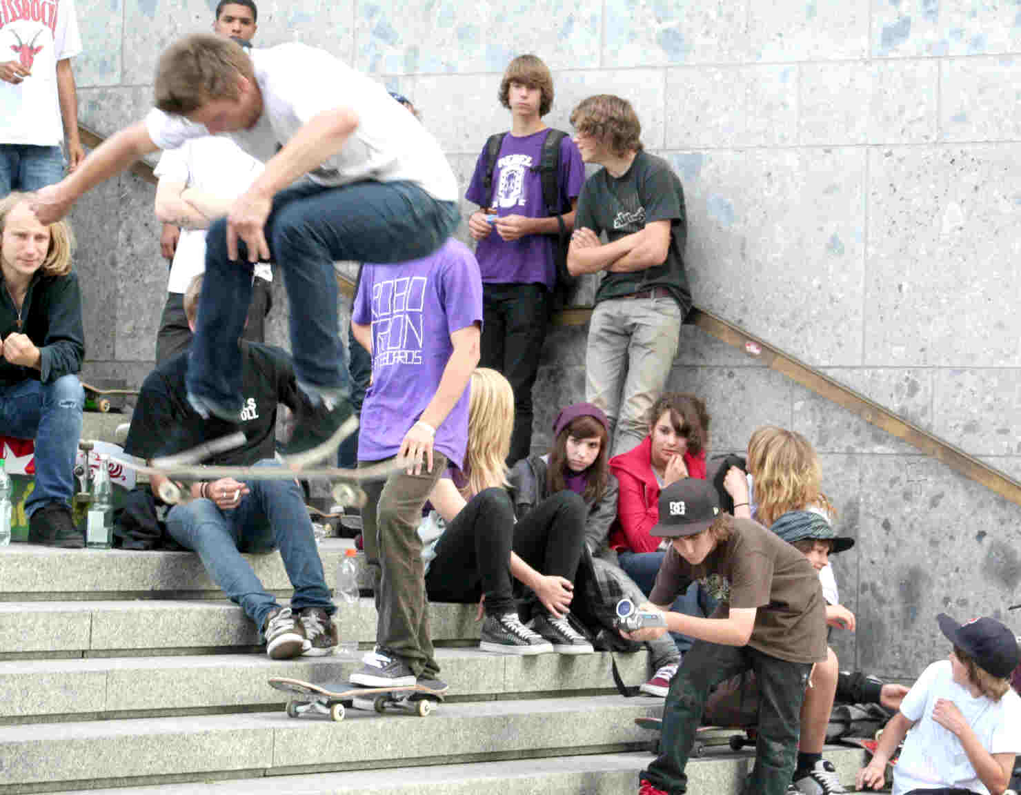 Skateboard daredevil
